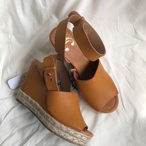 Summer wedges